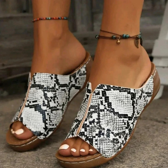 New Women Snake/Leopard Print Sandals Slippers With Thick Anti-Slip Soles - Picture 7 of 8